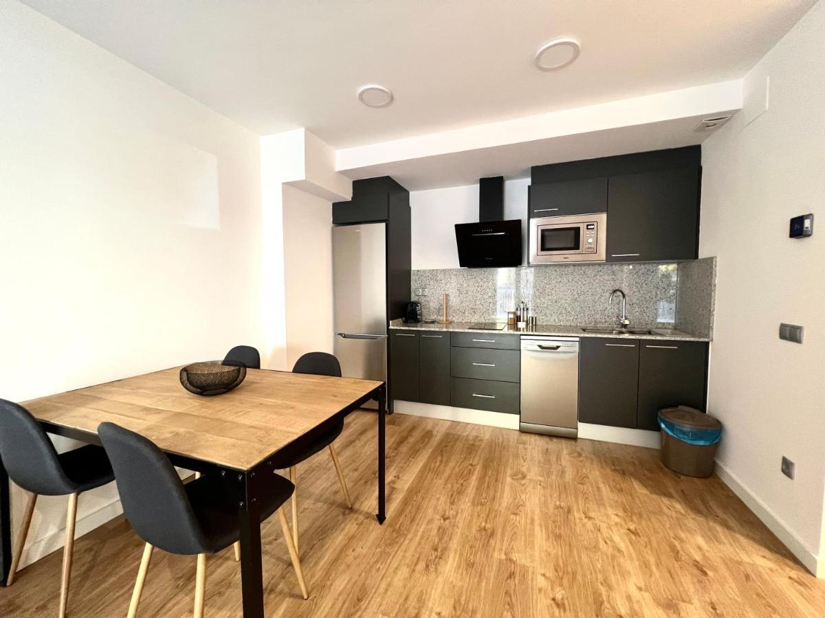 Espot Cowork & Apartments - L'Amfitriona Екстер'єр фото
