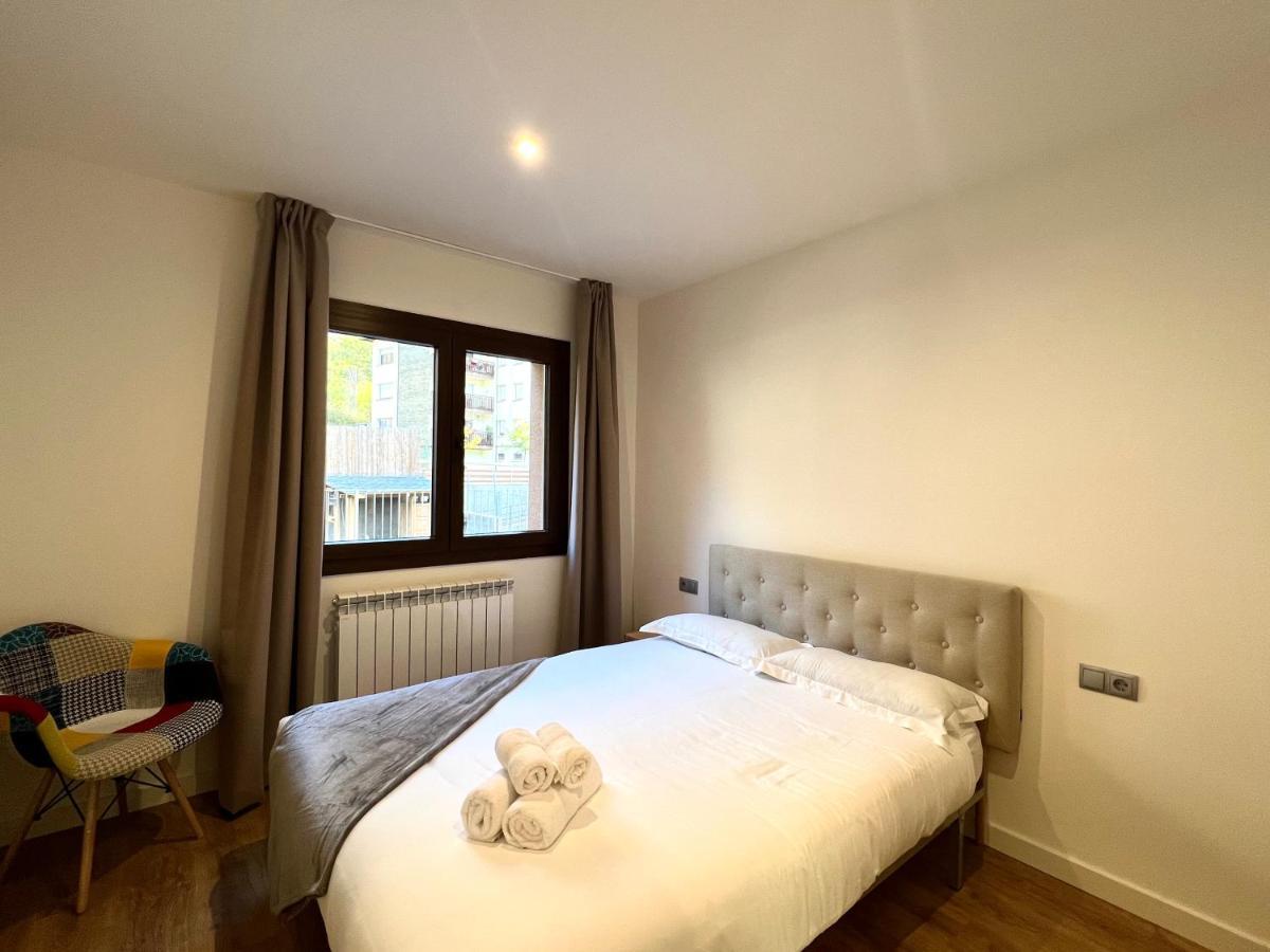 Espot Cowork & Apartments - L'Amfitriona Екстер'єр фото